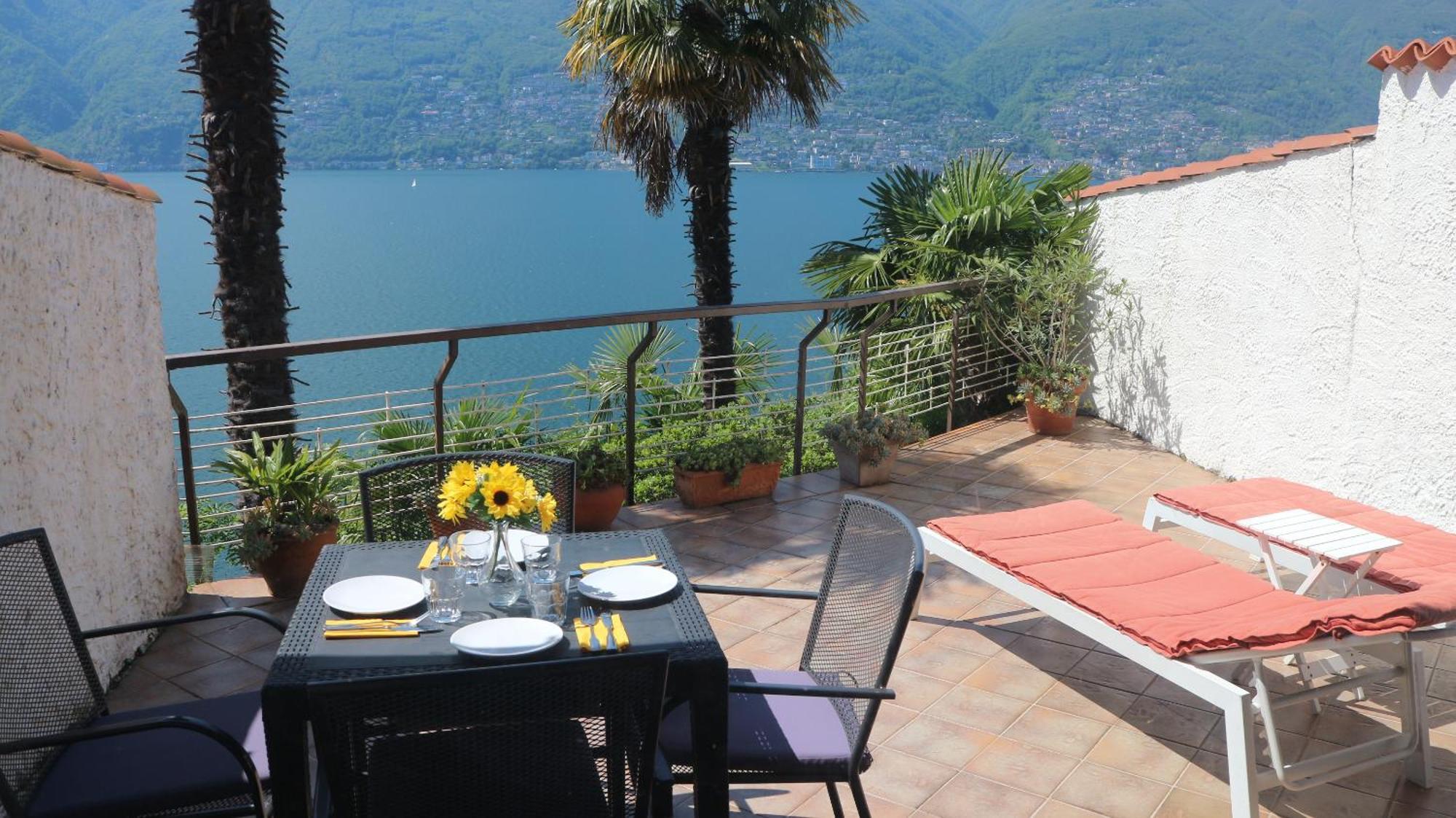 Casa Roccia Pino Lago Maggiore Exterior foto